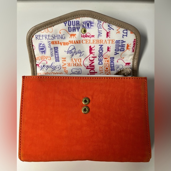 Kipling Orange / Tan Nylon Small Crossbody Wallet and Clutch - Picture 2 of 6
